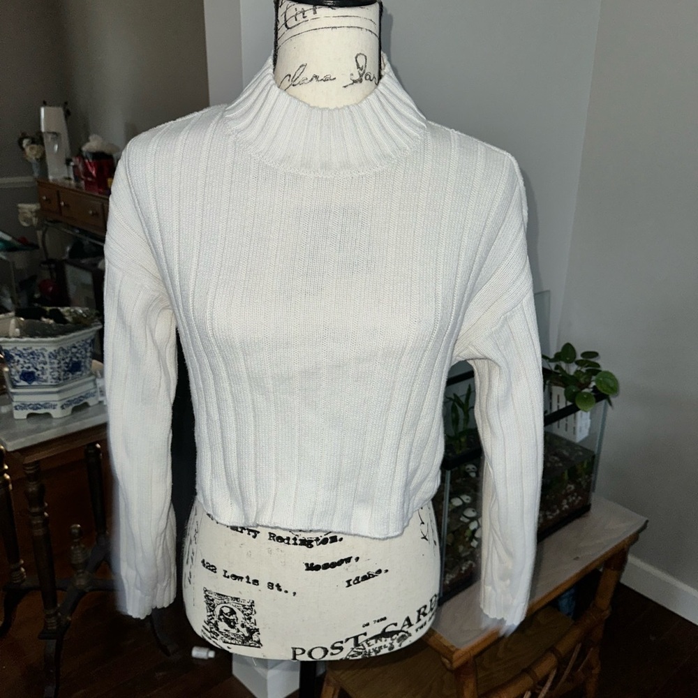 Kendall & Kylie Cream Ribbed Turtleneck Sweater